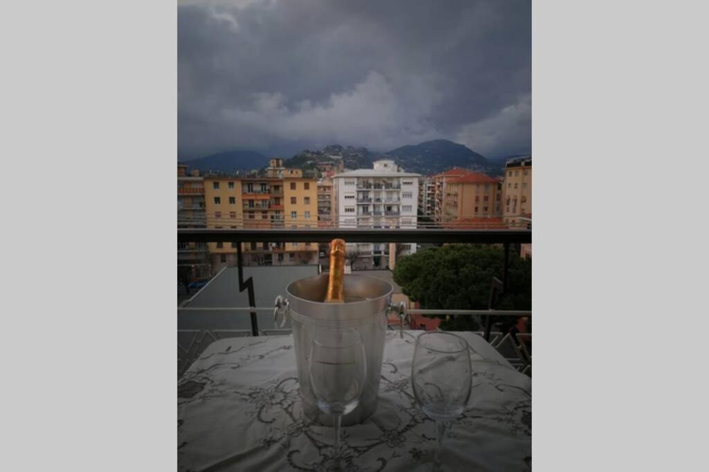 Sunset Home Вентімілья Екстер'єр фото
